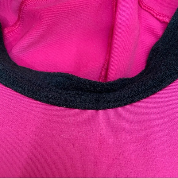 The North Face Baby Logo Bright Pink Sun Hat - Picture 9 of 9